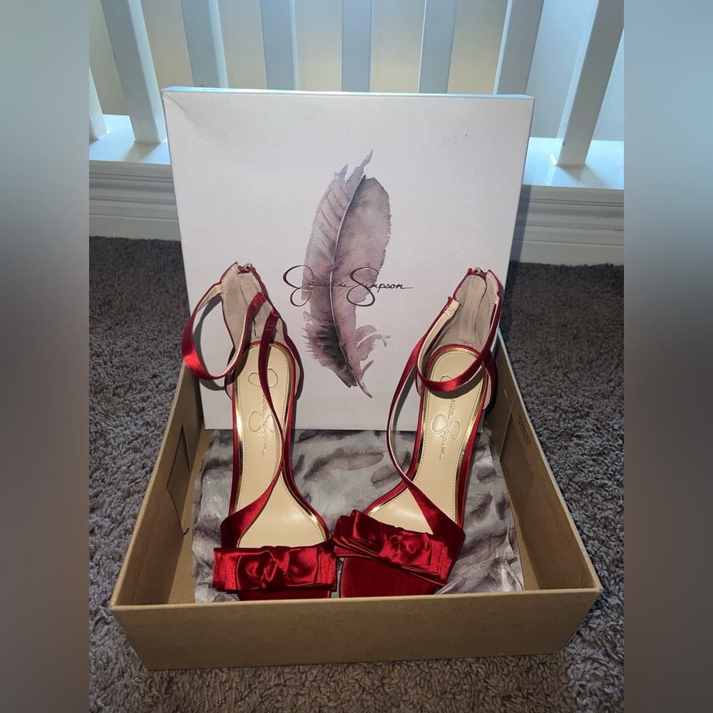 Red Jessica Simpson 5in heels. Worn once. Size 8 1/2